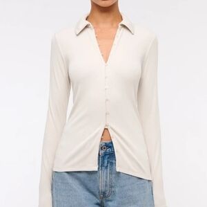 NWOT Abercrombie & Fitch Powdered Rib Button Through Top